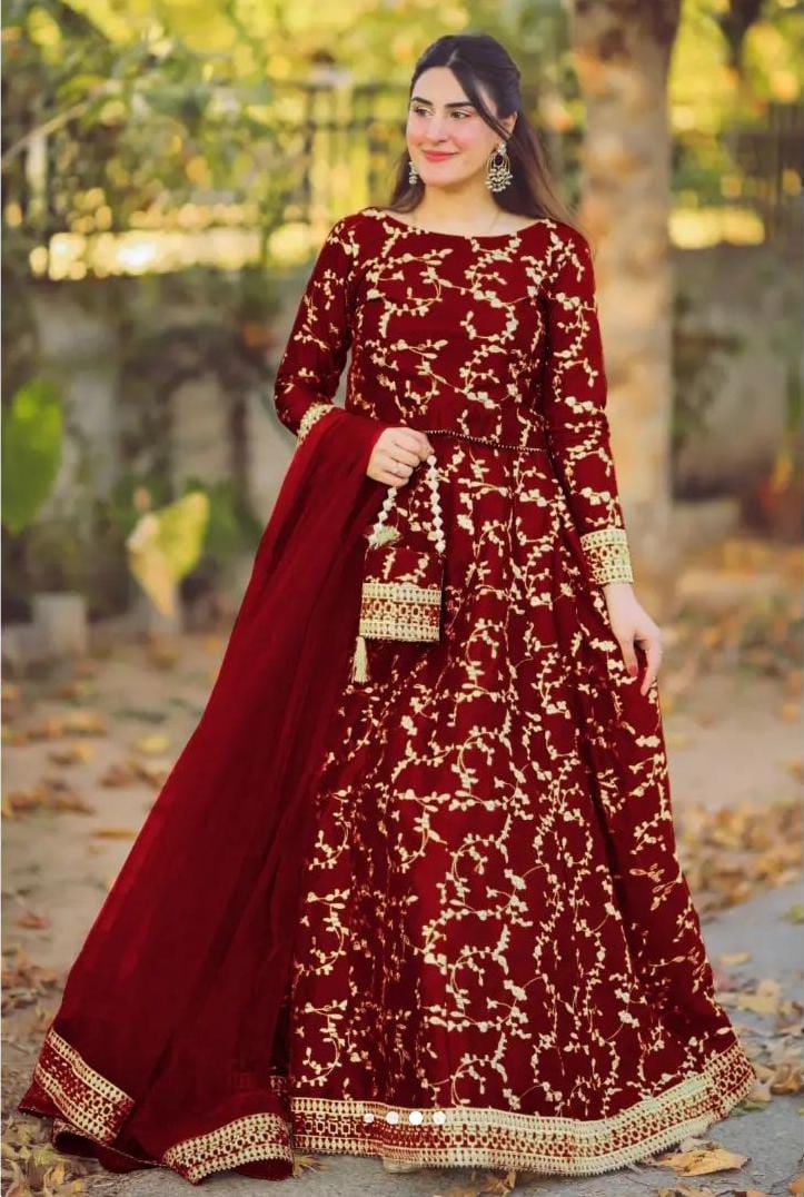 3-Piece Embroidered Top, Flared Skirt, and Ornate Dupatta with Eidi Potlii