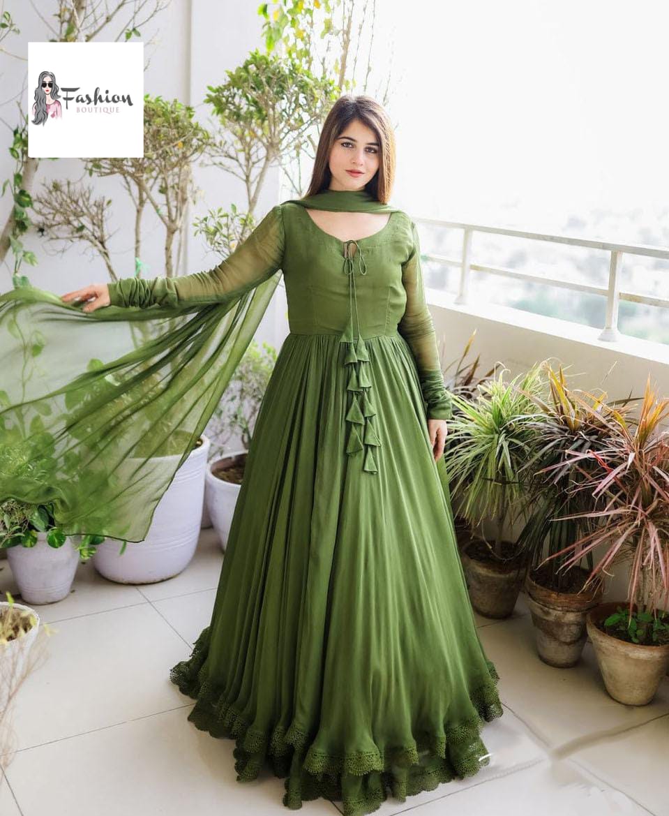 *Graceful Lacework 3PCs Flare Maxi Set with Dupatta..*